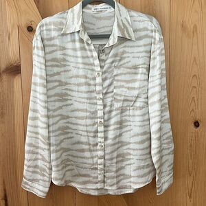 NWOT 12th Tribe X thesaltyblonde, silky animal print longsleeve shirt M